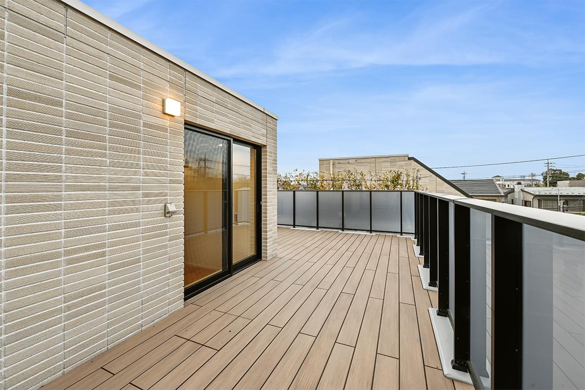 Roof Balcony（Sタイプ・408号室／2025年10月撮影）
