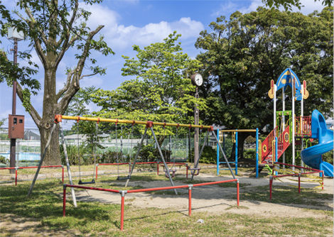 音羽公園（360m・徒歩5分）