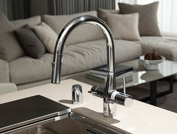 タッチレス蛇口一体型浄水器