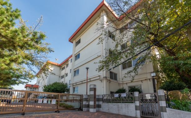 市立文蔵小学校（1,290m／徒歩14分）